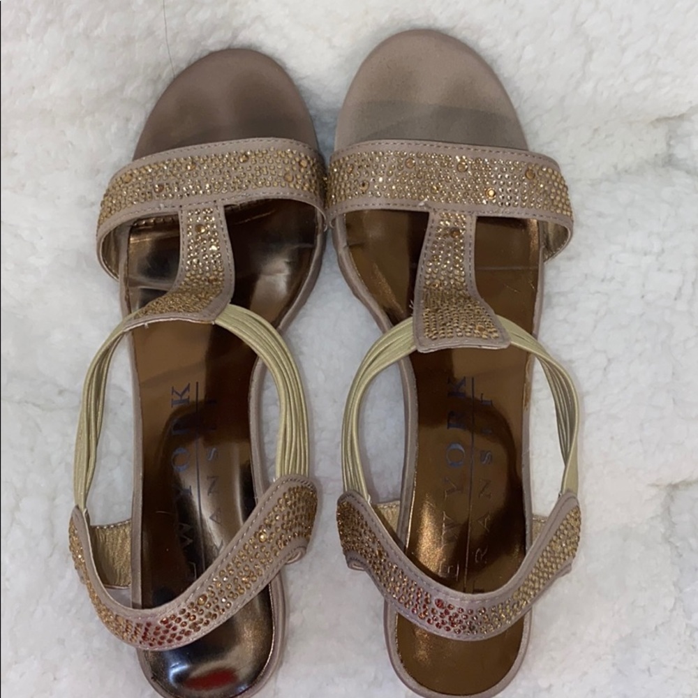 Dressy sandals
